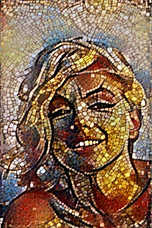 Marilyn Monroe, beige brown tiles