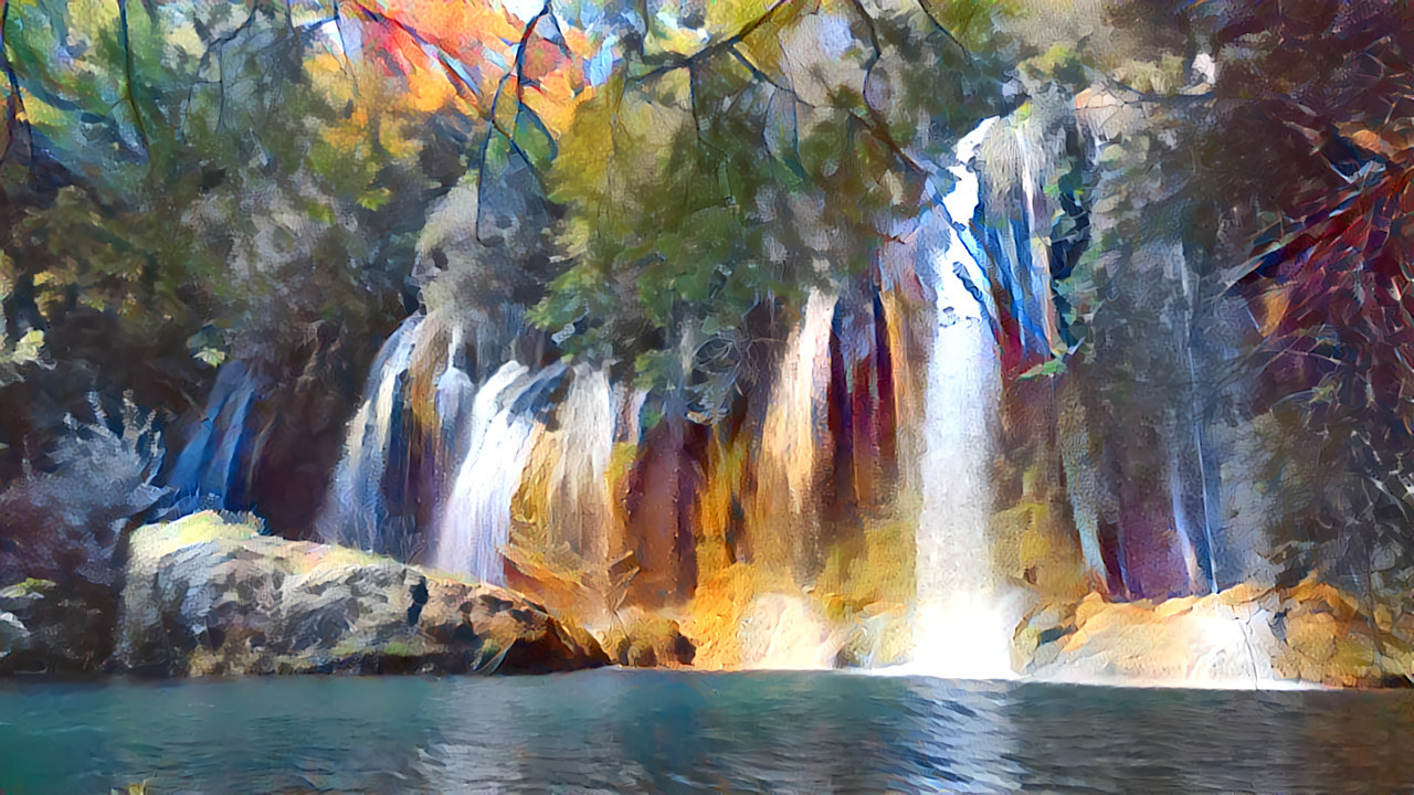 See the waterfall in motion ;) https://www.instagram.com/p/B6ul4vHHJow/