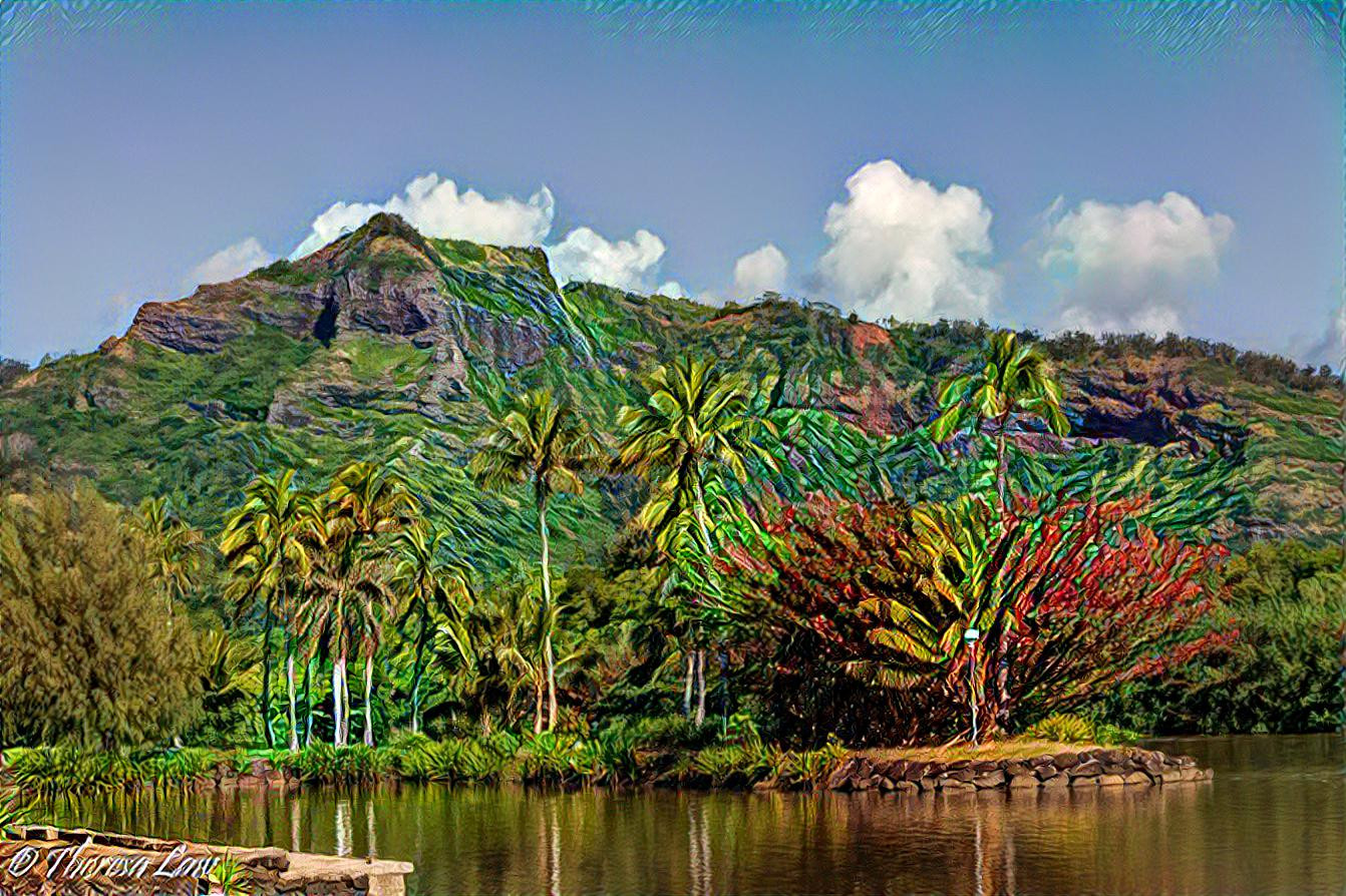 "Sleeping Giant" Mountain  Ridge in Kauai