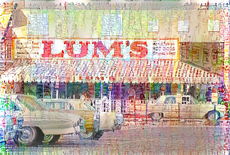 LUM'S