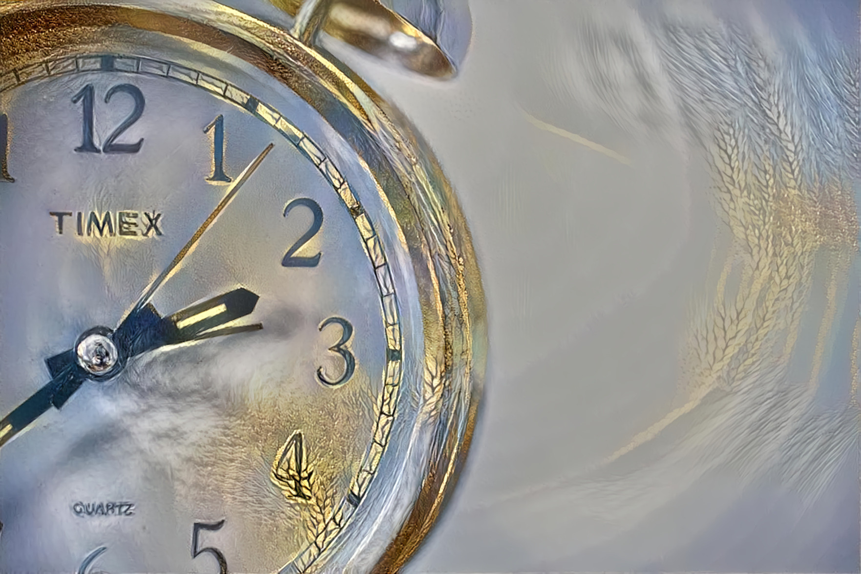 gold and silver clock